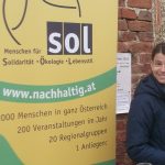 Kim am Infotisch von SOL